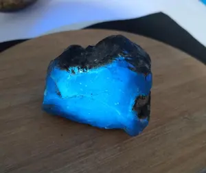 Batu Amber Rough / Raw , Blue UV reactive (2)