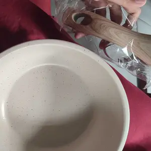 [RAMADHAN SALE] TEXANIA Saucepan Panci 20cm Wajan Anti Lengket Warna Cream Kitchenware