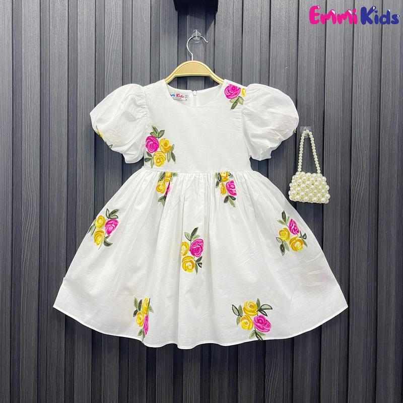 Váy Hè, Váy Đi Biển Emmi Kids B59 cho bé gái hoa nhí Xanh Hồng, chất liệu Tơ Bông mềm mại (10-34kg)