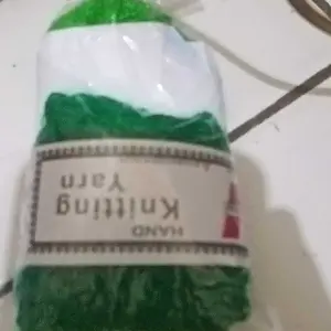Benang Wool Kecil / Tali Rajut Wol per Roll