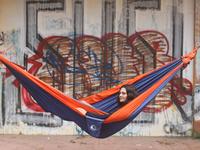 Gambar Ticket To The Moon King Size Hammock Royal Blue & Orange Ayunan Camping Outdoor dari Ticket To The Moon Kab. Badung 1 Tokopedia