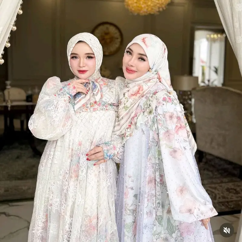 DRESS BLOSSOM SHELLA SAUKIA 1