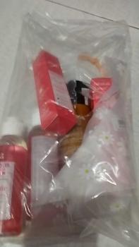 Product Review of [FYC] Secret Clean Propolis Feminine Care Wash Romantic Love/Happy Day + Herborist Body Lotion 145ml + Free Gift from S**e 0