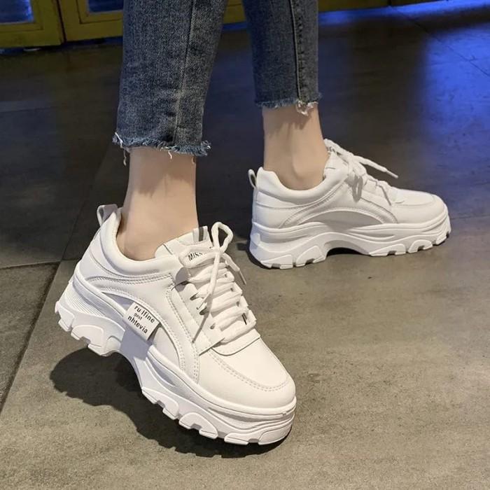 Masok! Sale 8.8 Sepatu Sneakers Putih Platform Tinggi Korean Style Ufli 0