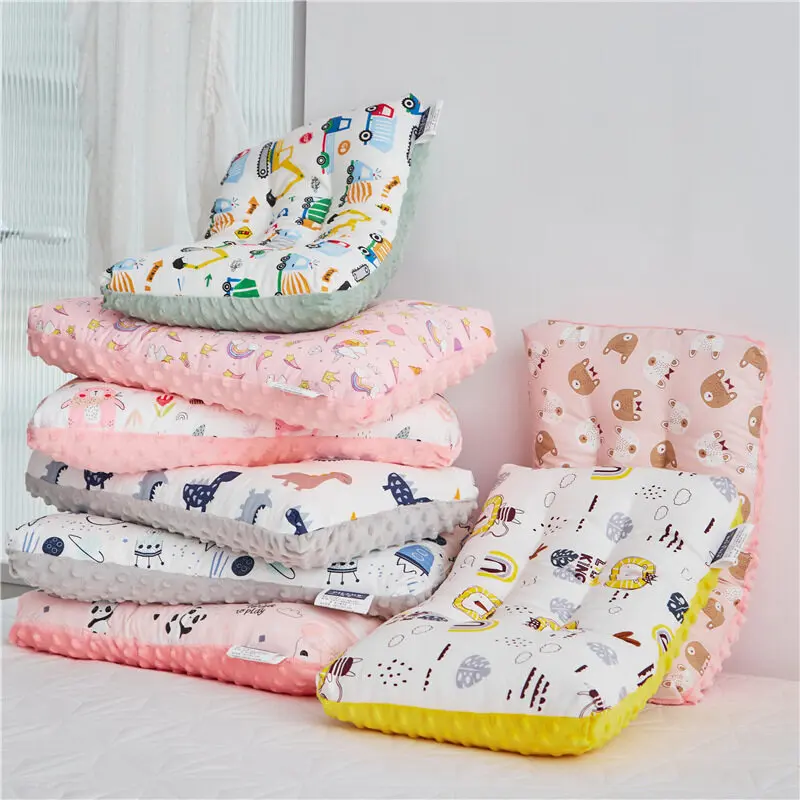 [Ready Stock] Cute Cartoon Kids Sleeping Pillows 0-10 Years Cotton Infant Baby Prevent Flat Head Pillow Kids