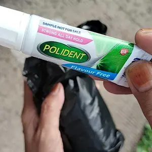 Polident Lem Gigi Palsu 8.5 Gram Perekat Gigi Veener Snap on Smile Polident Sample Mulut Gusi