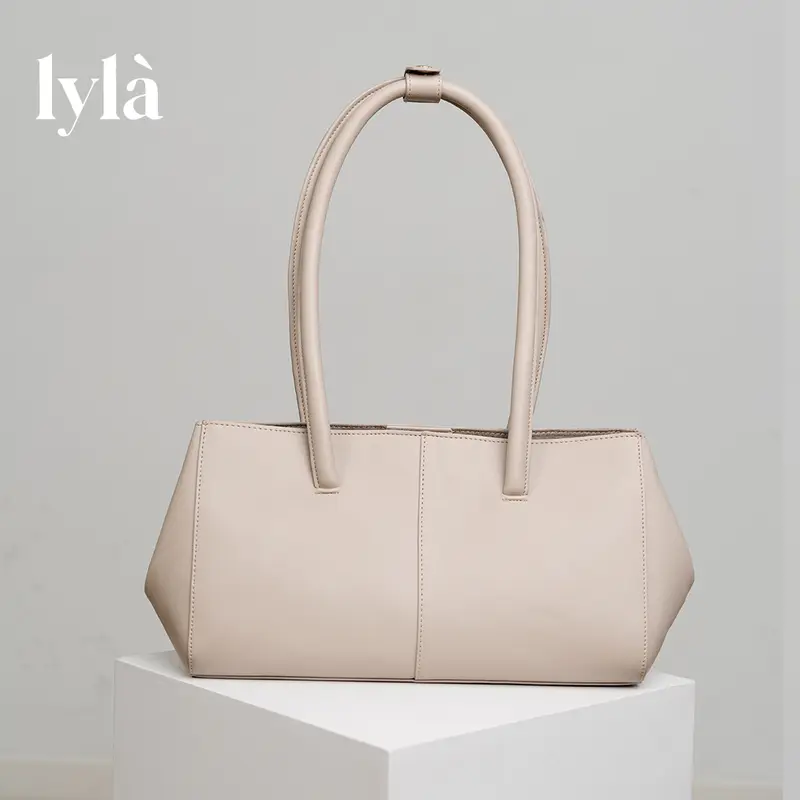 Lyla - Tortee Baguette Bag Tas Wanita / Perempuan Tote 5