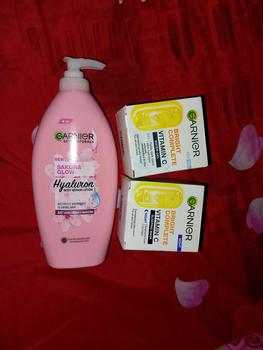 Product Review of [FREE 6X SERUM] Paket Hemat Brightening - Glowing ISI 2 ISI 3 - Brightening - Krim Pagi Malam – Bundle – Serum Vitamin C - Moisturizer from F**a E**a 0