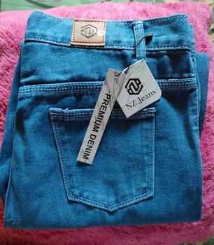 Product Review of Highwaist Jeans Cargo Loose Hangover Vol.2 - Celana Cargo Jeans Premium Tebal Kekinian Wanita Panjang Cewek Denim from E**n ** 0