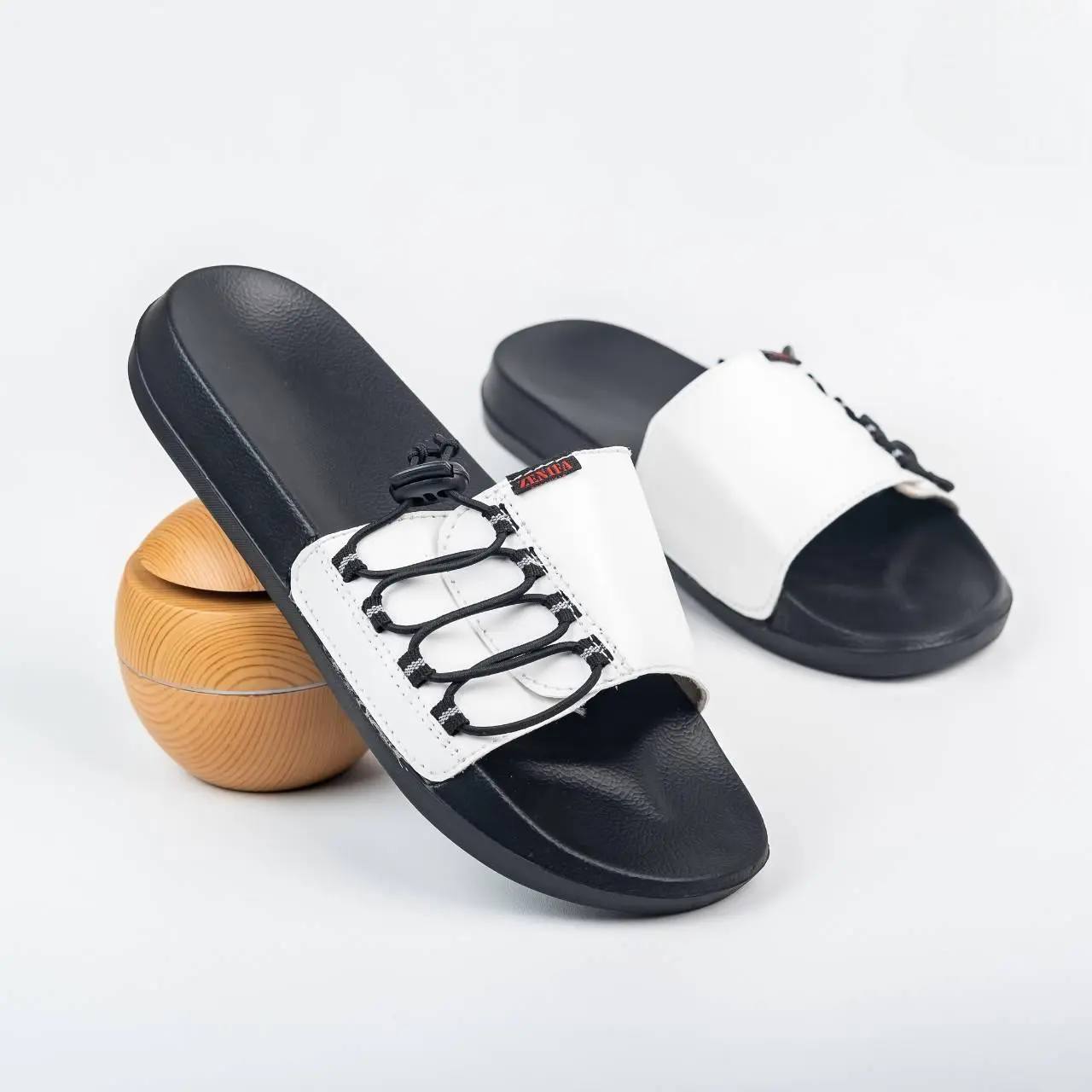 Zenifa Sandal Pria Slip On Slop Casual Kekinian Terbaru 2024 Couple Sendal Slop Pria 38-45 HSN225