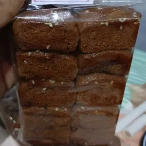 Kue Bolu Jadul Gambang Wijen Enak Manis - 1 Bungkus isi 10pcs | Kue Tradisional Rasa Khas Autentik Legit Basah