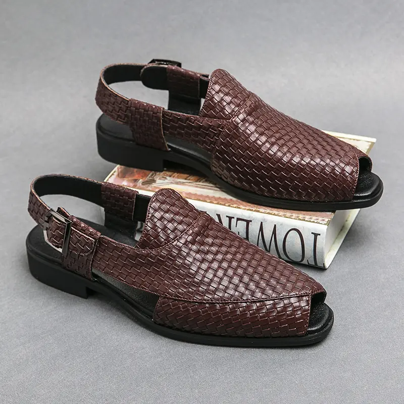 Comfortable Leather Sandals, Stylish Men's Flip Flops, Summer Shoes for Casual Wear Men Sandals New In Summer