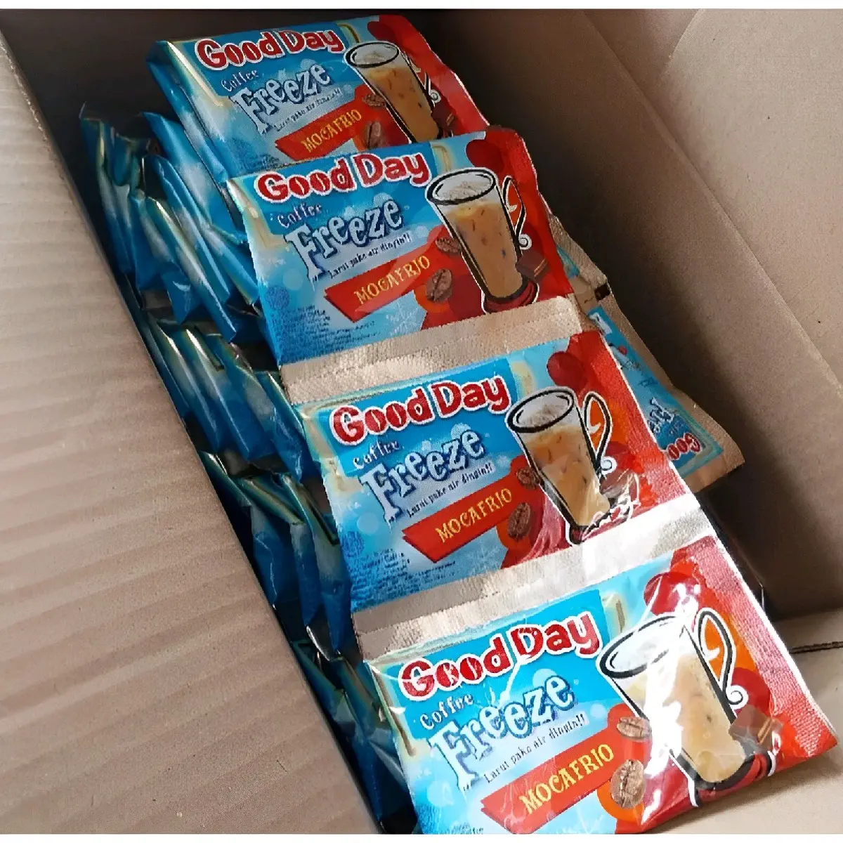 Good day frezz mocafrio 1rcg 10×30gr // Good day Minuman Instan Coffee