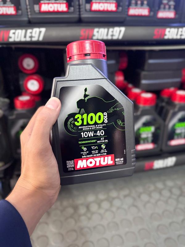 Dầu nhớt xe máy Motul 3100 GOLD Dung tích 0.8 L