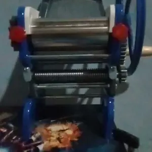 Gilingan Mie Manual Jumbo GSF 4450 Alat Pembuat Adonan Mie Molen Pangsit Besar Industri