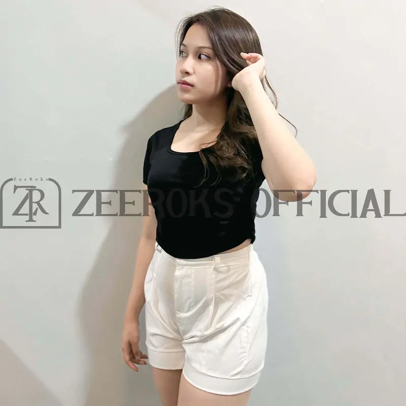 ZEEROKS Baju Wanita Crop Top Polos Kerah Kotah Samping Kerut Bahan Cotton Combed 1