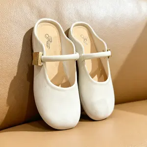 Desain Alas Kaki Semi-Selop, Penambah Nuansa Outdoor Instan, Nyaman & Modis untuk Sehari-hari, Sempurna untuk Acara Santai