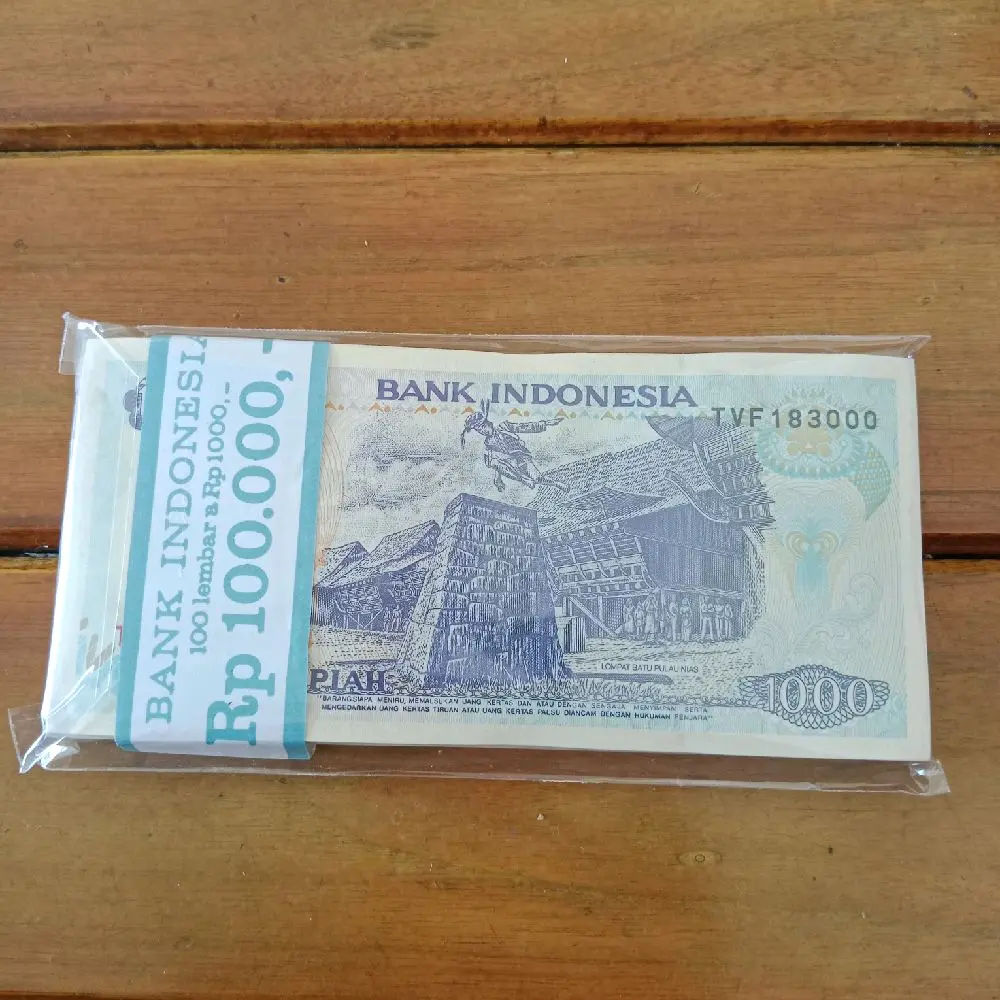 Koleksi Gepokan Kertas Kuno 1000 Lompat Batu 1992
