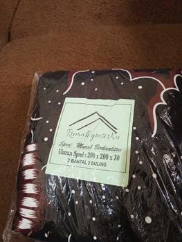 Product Review of SPREI DOBEL KARET ANTI GESER UKURAN KOMPLIT SPREI MOTIF JUMPUTAN SOLO//SPREI JUMPUTAN BEST SELLER/SPREI BATIK JADUL from A**p 2