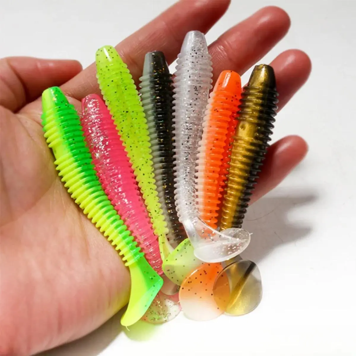 Fishing Worm Soft Lures Jig Wobblers 5.5cm 6.5cm 7.5cm Easy Shiner For Carp Bass Artificial Double Color Silicone Swimbait