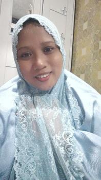 Product Review of (SUTRA PREMIUM) MUKENA ALLEA SUTRA GLOSY SUPER CANTIK Mewah Nyaman from H**y ** 1