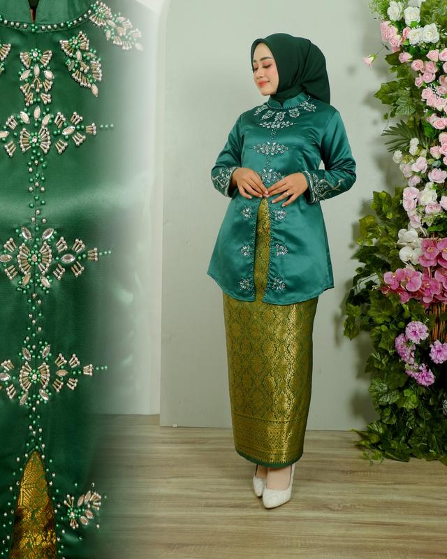 KEBAYA TUNIK CATALEYA LAMARAN WISUDA KEKINIAN - KEBAYA SATIN PAYET dinda 5
