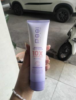 Product Review of MOOI Brightening Tone Up Booster Body Lotion (Terlaris)  Handbody Mencerahkan Niacinamide Pencerah Tubuh from d**e 1