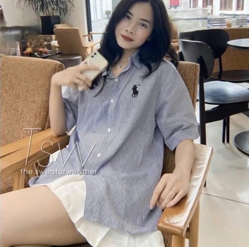Áo sơ mi thêu kẻ ngựa xinh xắn chất liệu đũi xốp, Áo sơ mi Hàn Quốc dáng rộng xinh xắn