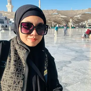 ETALASE KAIN LIVE 70 UP,KAIN KILOAN,RAYON MOTIF