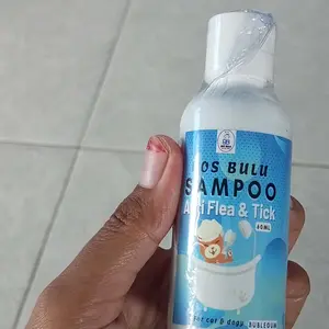 Sampo anti kutu jamur melebatkan bulu rontok kucing 60ml