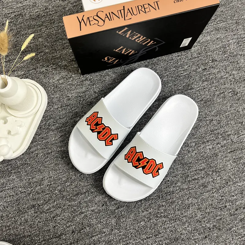 ACDC Sendal Slop Karet Distro Non Slip untuk Pria dan Wanita - Kualitas Baru, Bahan Elastis, Size 39-43 3