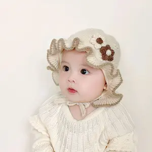 Kupluk Anak Ruffle  Dengan Motif Flowers 2 Cocok Untuk Perempuan Usia 0 - 3thn Bahannya Lembut Dan yaman Di kepala anak