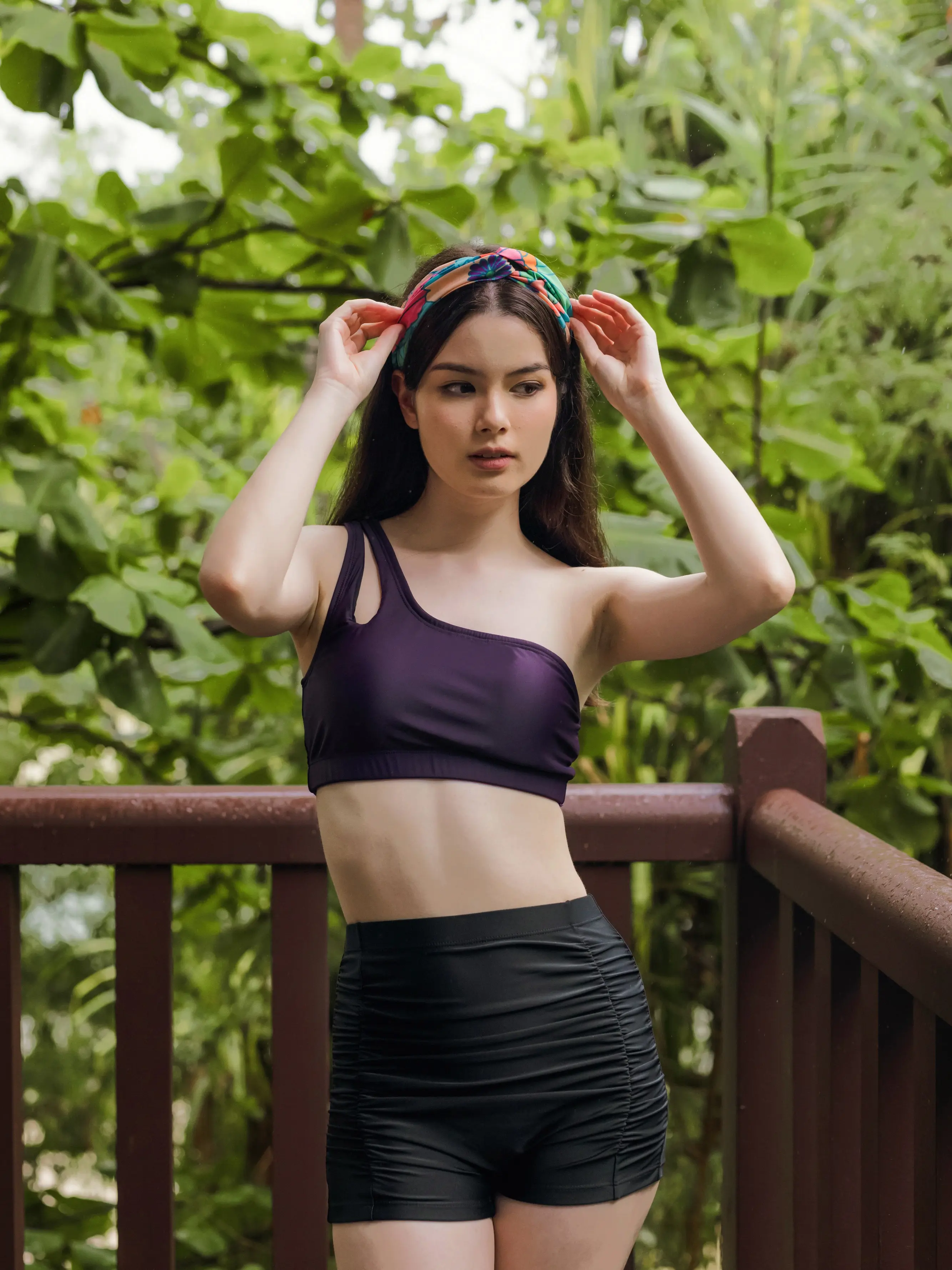 Toga Cut-Out Crop Top (UPF 50+) | Athleiswim | FUNFIT