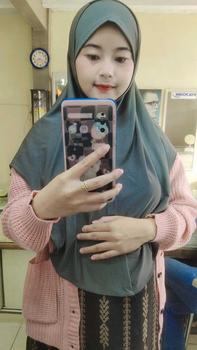 Product Review of KENAN - SHINY Instan Daily Hijab nonpet matt Jersey size L from _**a M**_ 0