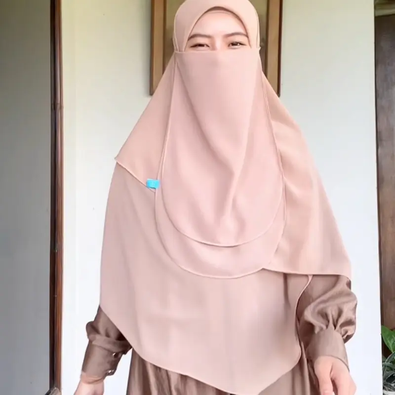Jilbab Segi Empat Oval Syari Set Cadar 2