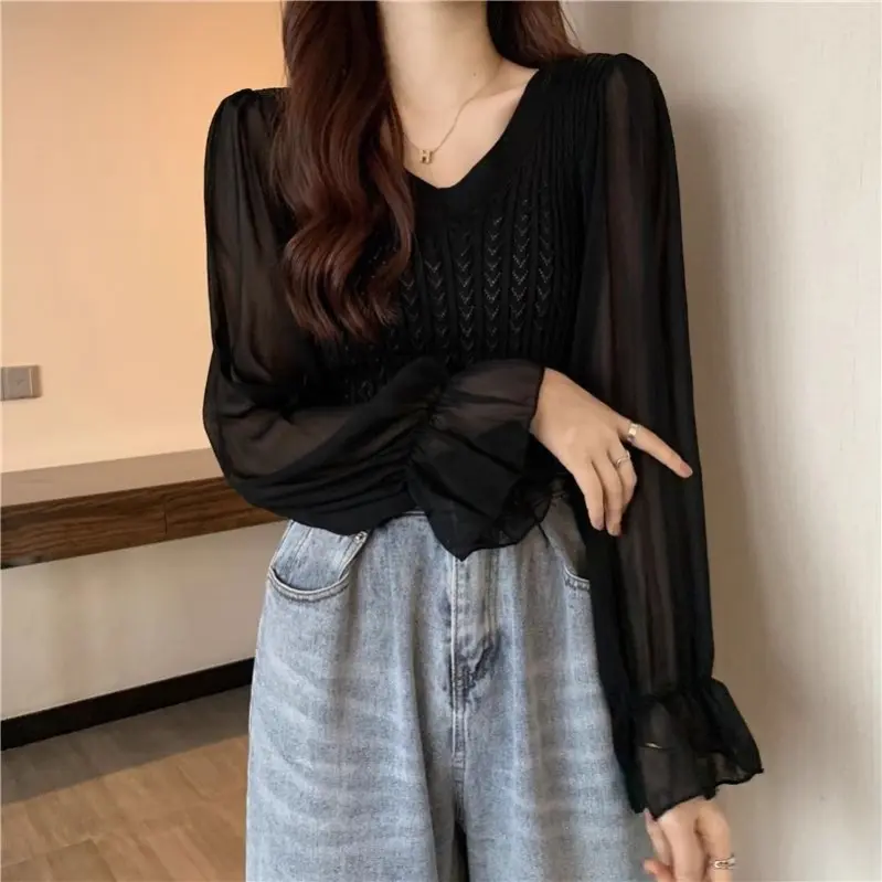 T Shirt Wanita Rajutan Chiffon Top Longgar Lentera Lengan Chiffon Dijahit Atas V-Neck cardigan  korea maudy  sweater 2