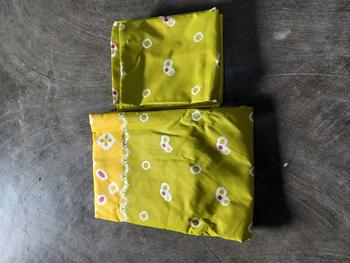 Product Review of SPREI DOBEL KARET ANTI GESER UKURAN KOMPLIT SPREI MOTIF JUMPUTAN SOLO//SPREI JUMPUTAN BEST SELLER/SPREI BATIK JADUL from Y**🤍 0