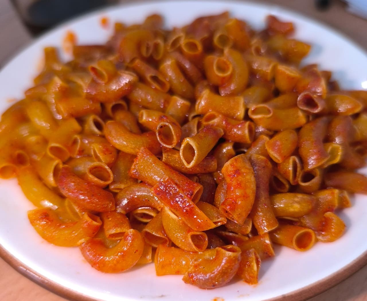 MAKARONI CIKRUH DAUN JERUK KG PEDAS ORIGINAL CEMILAN CAMILAN FOOD PEDAS 250gr