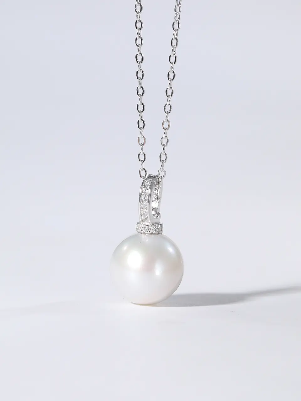 Freshwater Edison White Pearl 10-11mm with 925 Multipurpose Hook and O Necklace Chain