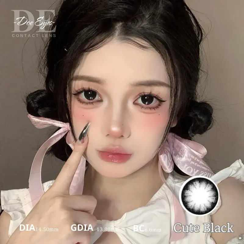 [Cute Black] Kính áp tròng Doe Eyes - Lens đen giãn 14.50mm - Cận 0-7độ Kèm khay