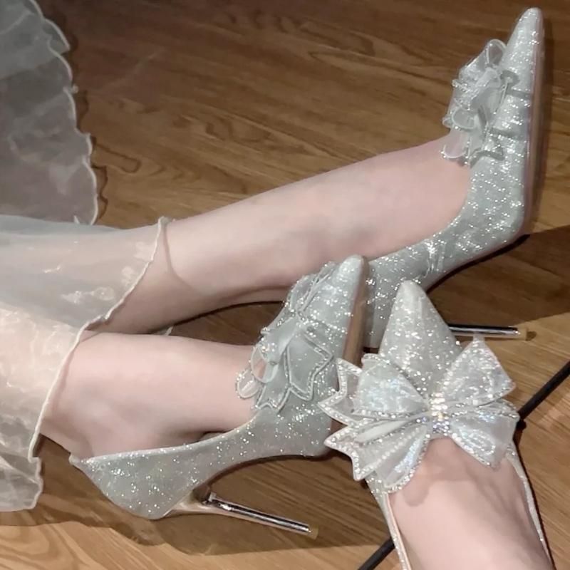  Giày cao gót búp bê nữ bít gót 5cm 8cm nhũ. CÓ SIZE 40  CHÂN BÉ LÙI 1 SIZE  đính nơ cực xinh  5   FORM TO  