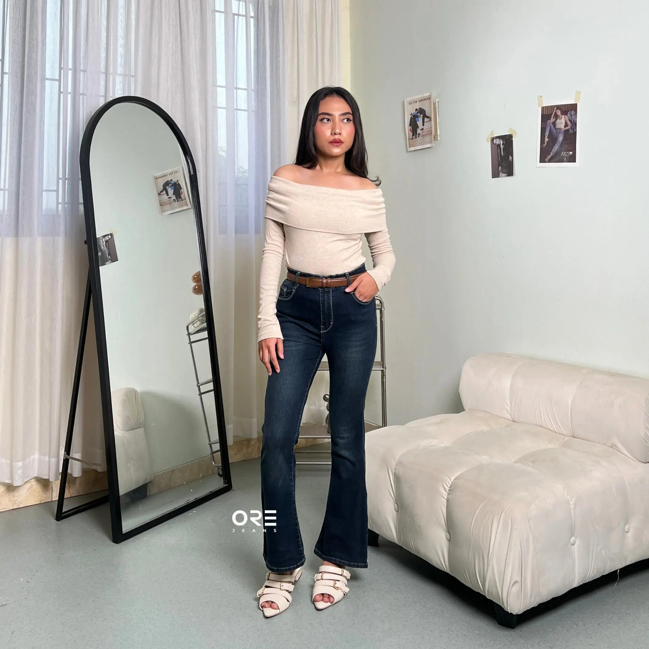 ORE - Petite Cutbray Jeans Highwaist Strech Blue Black / Size 27-34