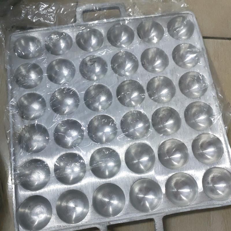 Cetakan Telur Cungkil / Cetakan Takoyaki Kotak. 4