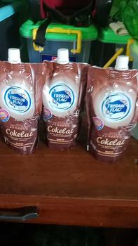 Product Review of Frisian Flag Bendera Kental Manis Cokelat Medium Pouch 280g [3 Pcs] from m**t :** 0