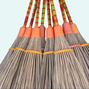 Sapu Lidi Taman Halaman Sapu Lidi PREMIUM Lakop Mekar Gagang kayu Panjang Sapu Lidi Taman Halaman Sapu Lidi PREMIUM Lakop Mekar Gagang kayu Panjang