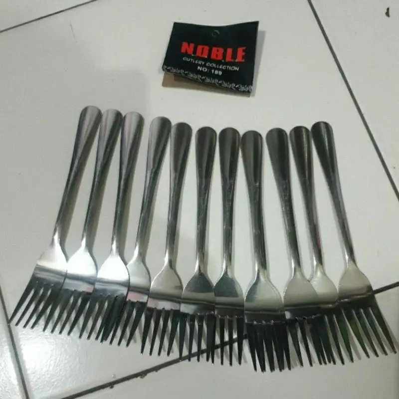realpic garpu makan tebal halus isi 12 PCS