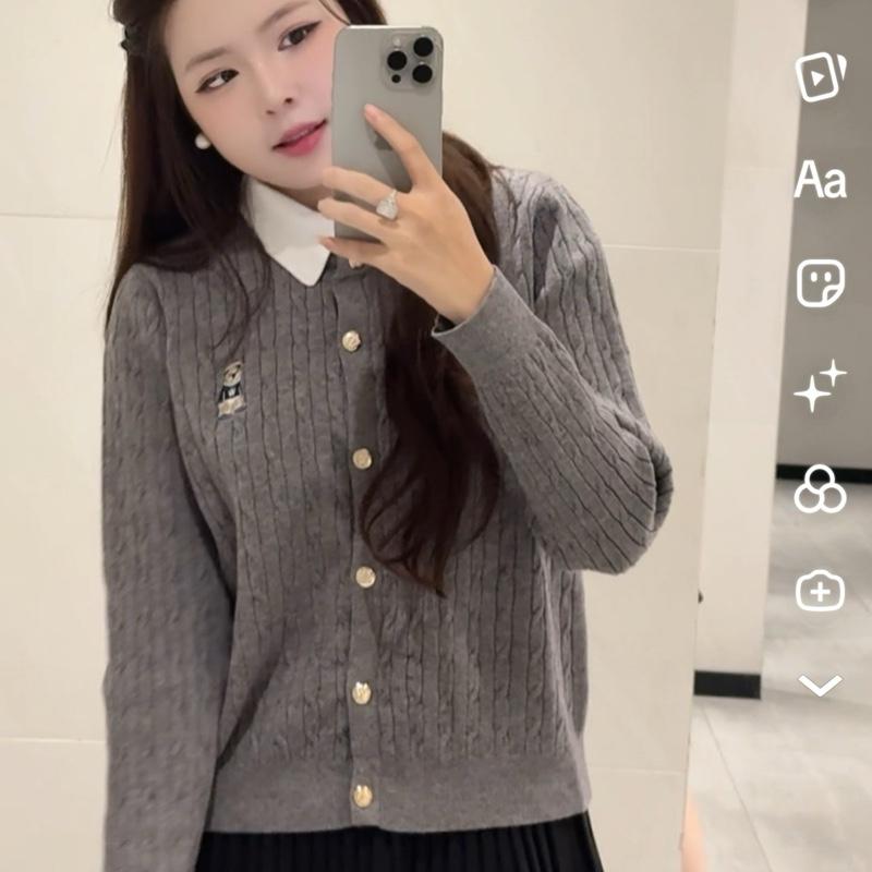 Áo len gấu kèm cổ sơ mi chất liệu dày dặn form rộng cao cấp