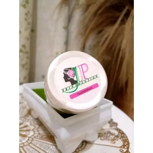 IPUNG SKIN FOUNDATION/IPUNG TABIR SURYA 0