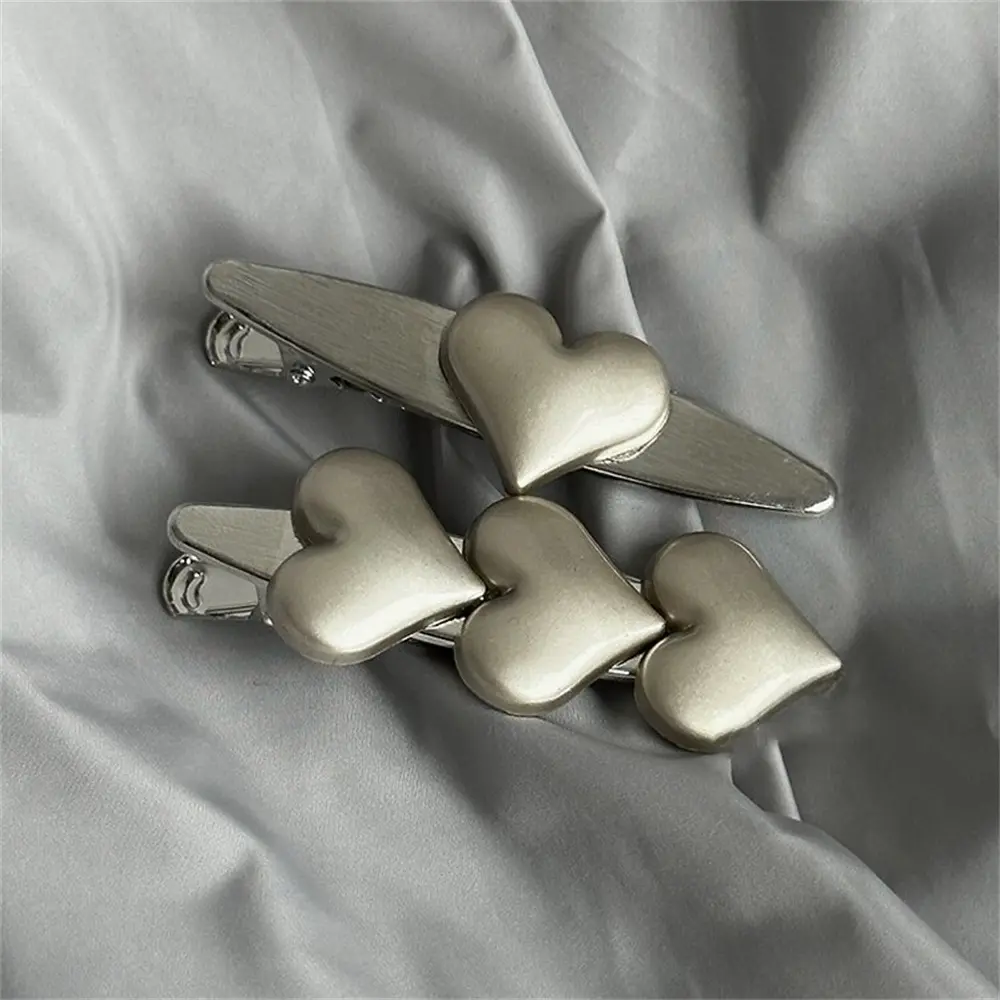 Love Duckbill Clip Sweet and Cool Girls Hair Clip Bangs Clip Hair Accessories