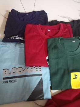 Product Review of Promo 100 Ribu Dapat 8 Kaos Pria Distro dewasa Keren Lengan Pendek Pria Semi Katun Beli Lokal from C**i K**i 0
